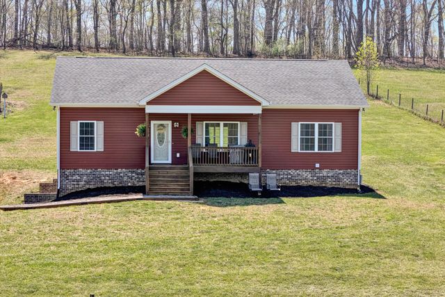 8350 Newport RD, Catawba, VA 24070