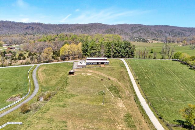 8350 Newport RD, Catawba, VA 24070