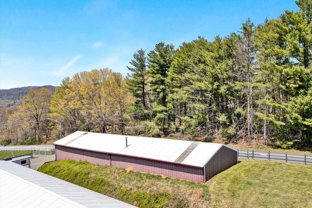 8350 Newport RD, Catawba, VA 24070