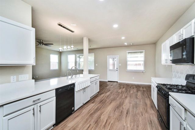 18638 Lansdowne Stream Path, Katy, TX 77449