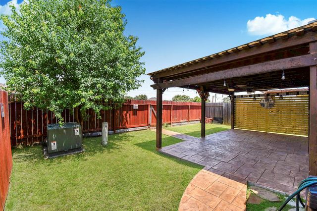 18638 Lansdowne Stream Path, Katy, TX 77449