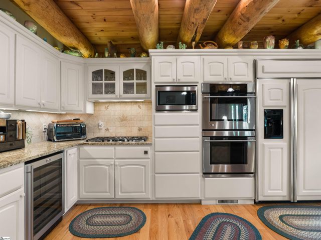 4004 Lake Adger Parkway, Mill Spring, NC 28756