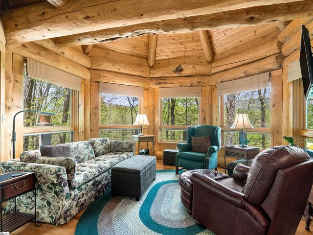 4004 Lake Adger Parkway, Mill Spring, NC 28756