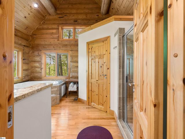 4004 Lake Adger Parkway, Mill Spring, NC 28756