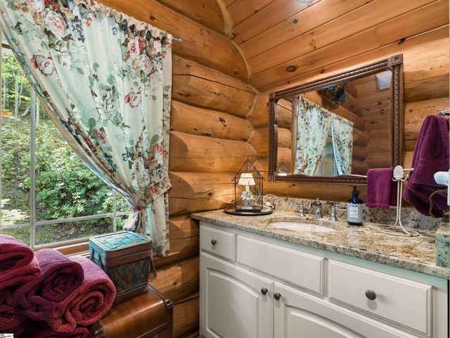4004 Lake Adger Parkway, Mill Spring, NC 28756