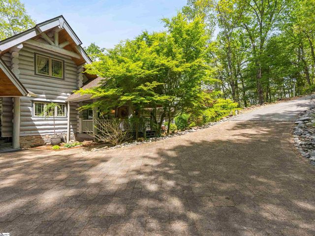 4004 Lake Adger Parkway, Mill Spring, NC 28756