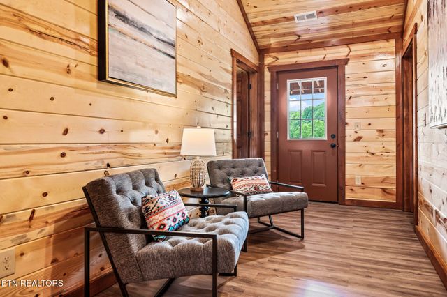 3303 Grace Way, Sevierville, TN 37876