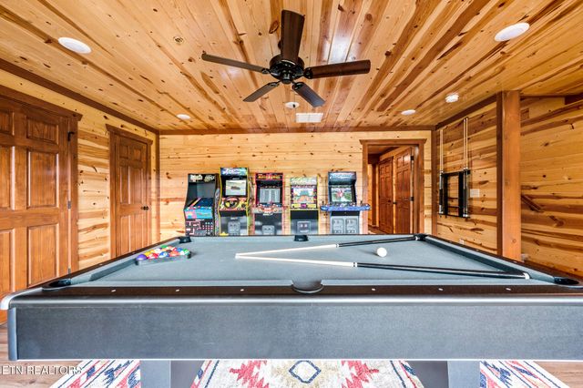 3303 Grace Way, Sevierville, TN 37876
