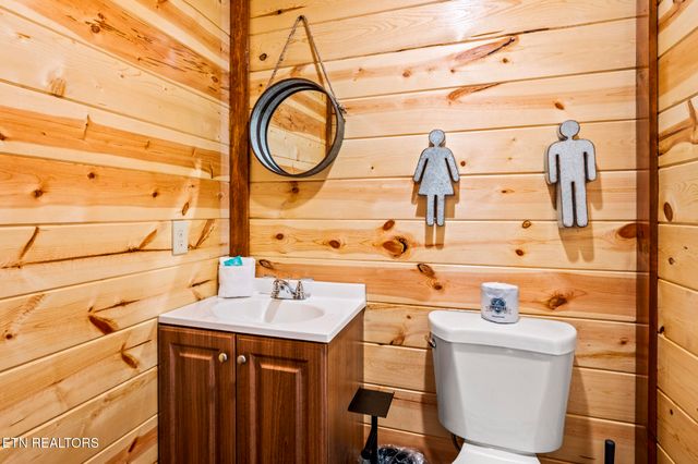 3303 Grace Way, Sevierville, TN 37876