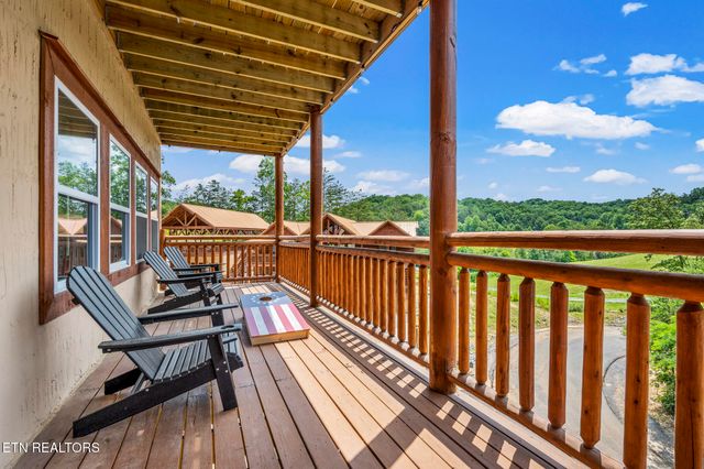 3303 Grace Way, Sevierville, TN 37876
