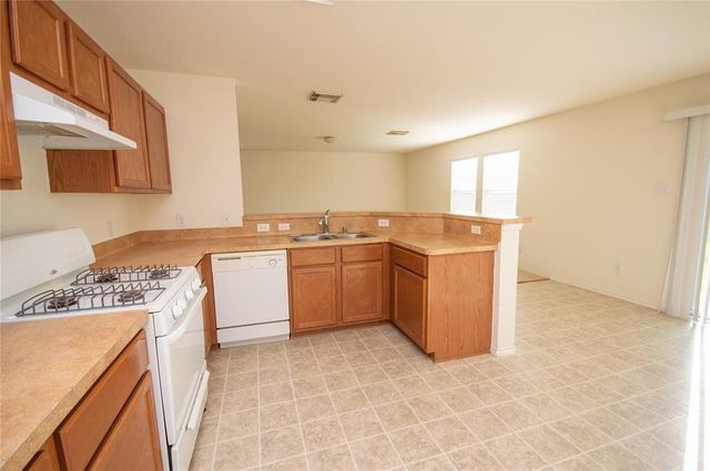 310 Falling Pine Drive, Conroe, TX 77304