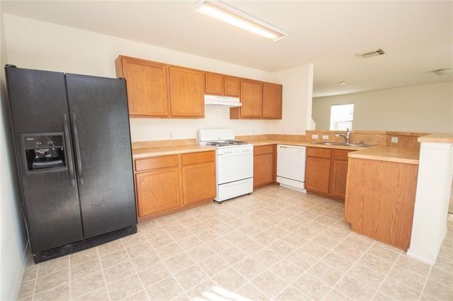 310 Falling Pine Drive, Conroe, TX 77304