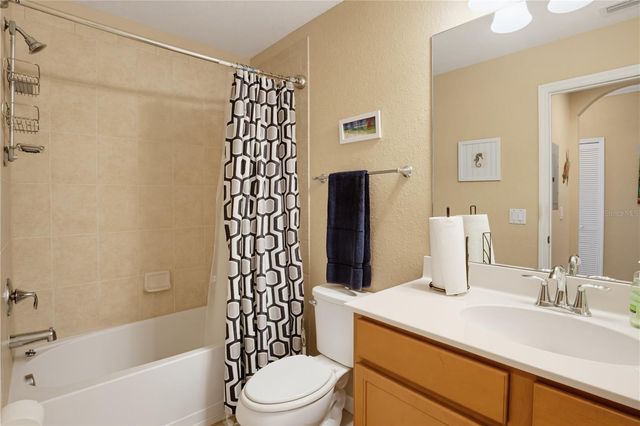 7005 RIVER HAMMOCK DRIVE 202, Bradenton, FL 34212