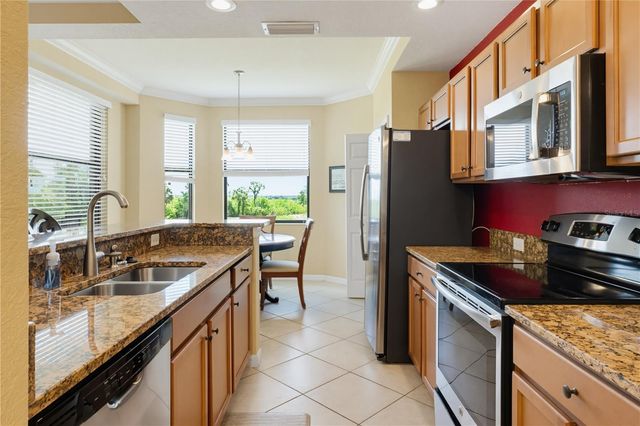 7005 RIVER HAMMOCK DRIVE 202, Bradenton, FL 34212