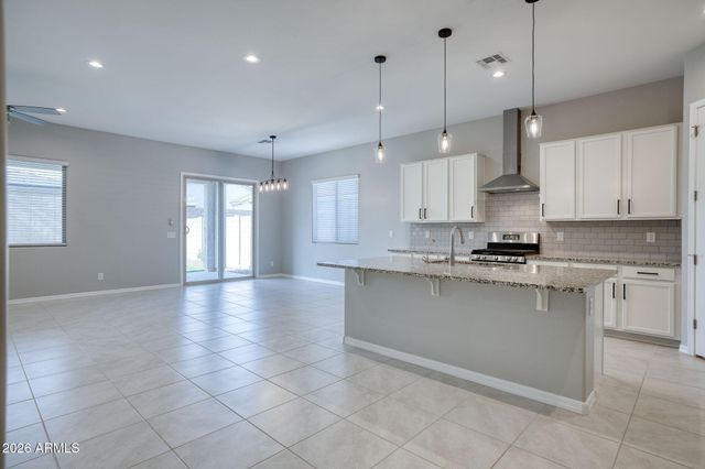 20050 W MONTECITO Avenue, Litchfield Park, AZ 85340