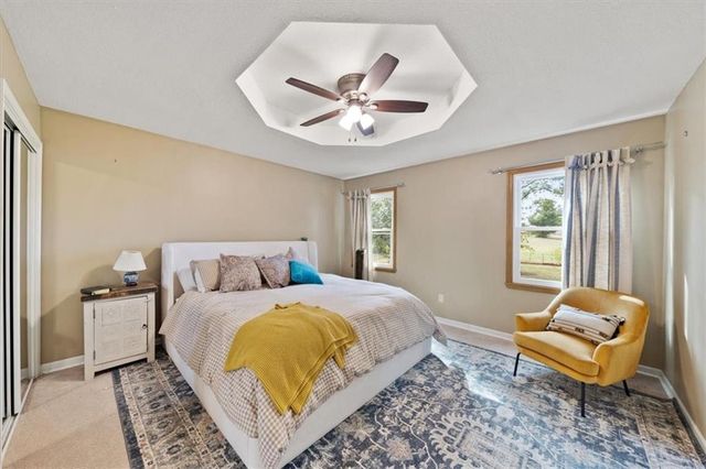 8910 Lexington Avenue, De Soto, KS 66018