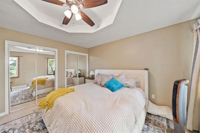 8910 Lexington Avenue, De Soto, KS 66018