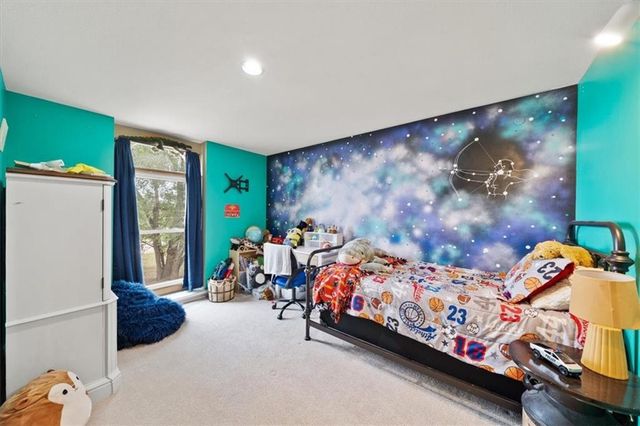 8910 Lexington Avenue, De Soto, KS 66018