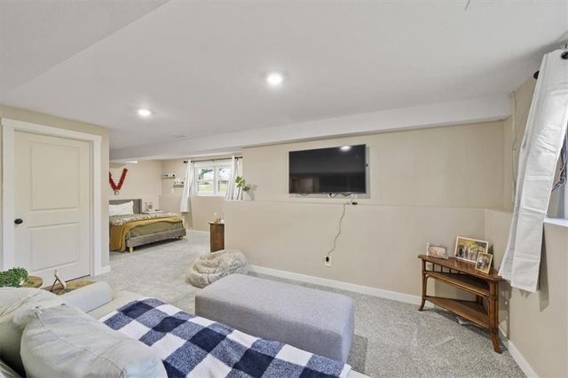 8910 Lexington Avenue, De Soto, KS 66018