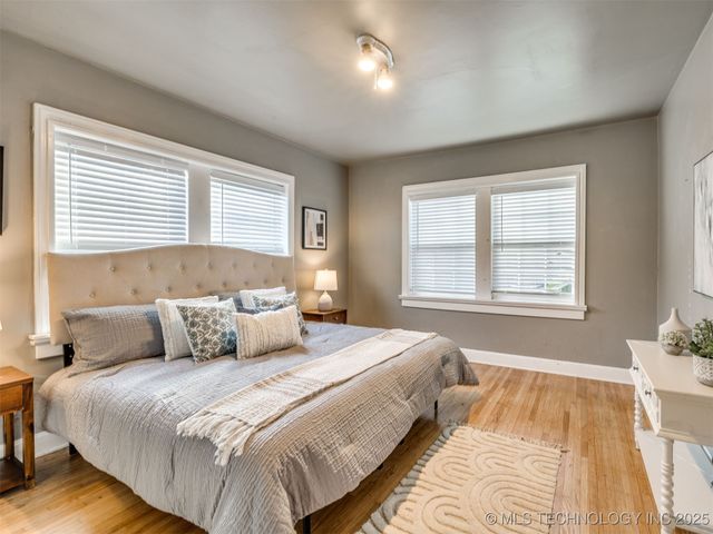 2432 N Boston Avenue, Tulsa, OK 74106