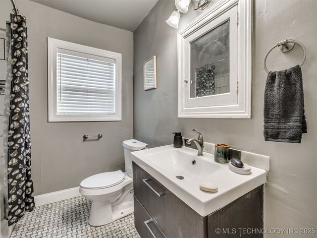 2432 N Boston Avenue, Tulsa, OK 74106