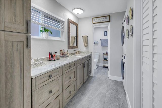 800 MADONNA BOULEVARD A, St Petersburg, FL 33715