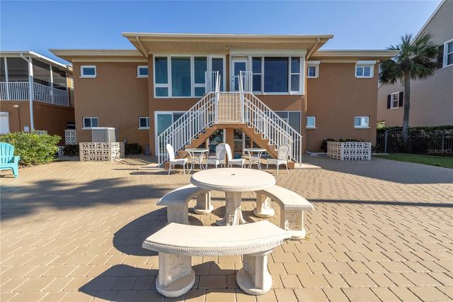 800 MADONNA BOULEVARD A, St Petersburg, FL 33715