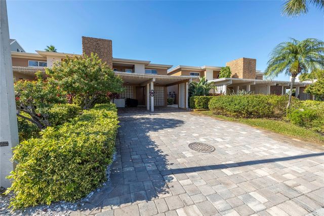 800 MADONNA BOULEVARD A, St Petersburg, FL 33715