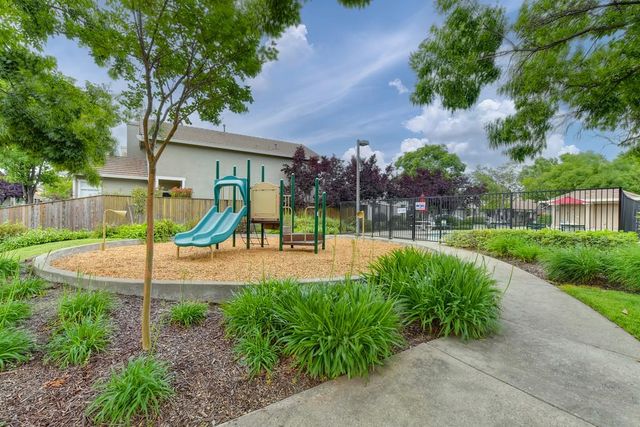 3117 Calypso Lane, Roseville, CA 95661