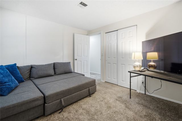 7028 Safari Drive, Huber Heights, OH 45424