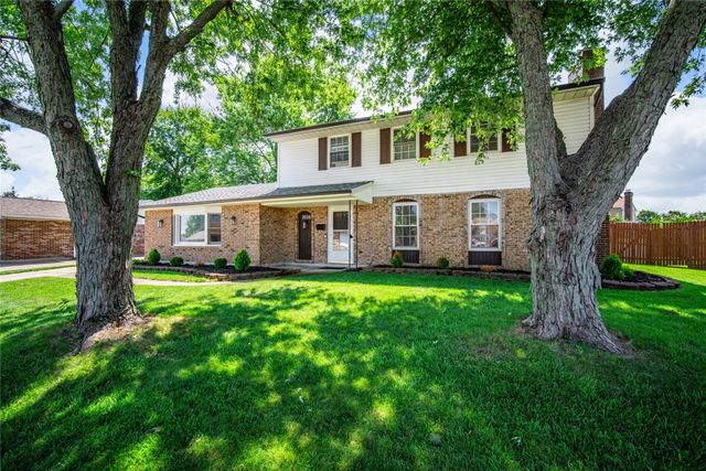 7028 Safari Drive, Huber Heights, OH 45424