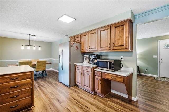 7028 Safari Drive, Huber Heights, OH 45424