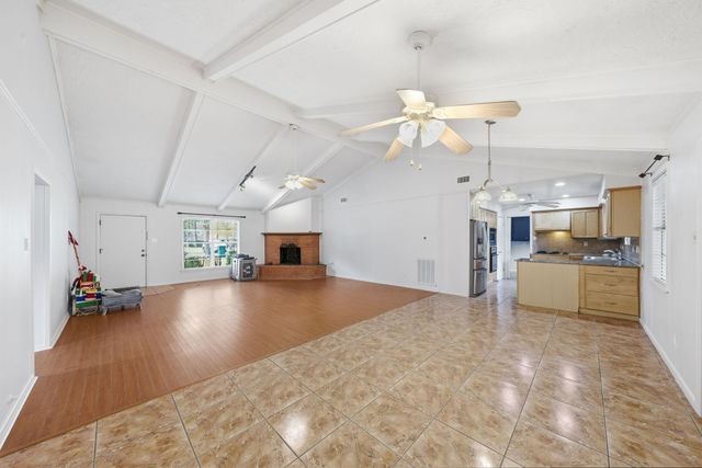 5119 Charles Street, Pasadena, TX 77589