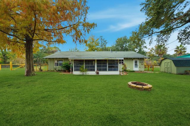 5119 Charles Street, Pasadena, TX 77589