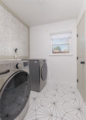 3835 Ruidosa Avenue, Dallas, TX 75228