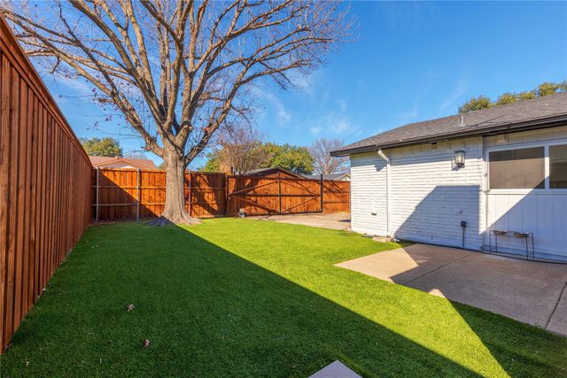 3835 Ruidosa Avenue, Dallas, TX 75228