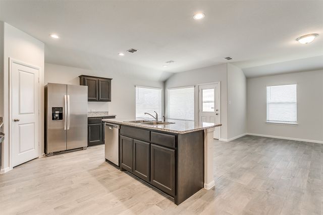 9209 Herringbone Drive, Fort Worth, TX 76131