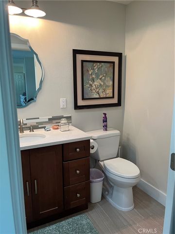 62 E Calle La Sombra, Camarillo, CA 93010