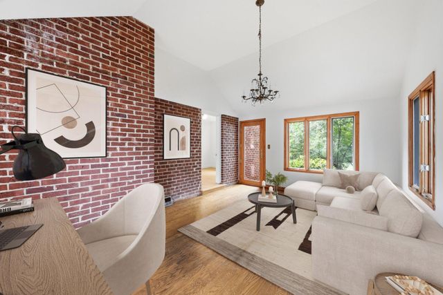 2510 N UPLAND ST, Arlington, VA 22207