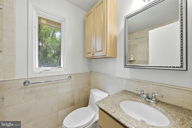 2510 N UPLAND ST, Arlington, VA 22207