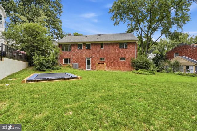 2510 N UPLAND ST, Arlington, VA 22207