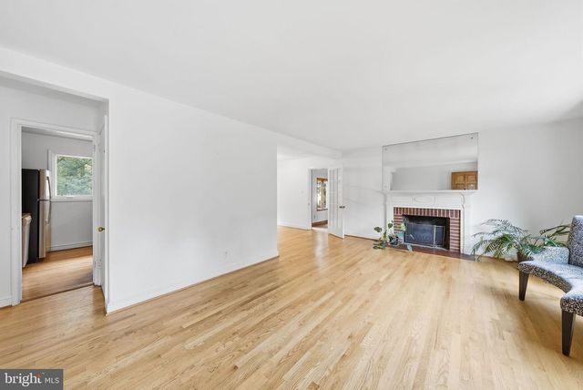 2510 N UPLAND ST, Arlington, VA 22207