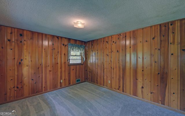 586 Collins Road, Toccoa, GA 30577