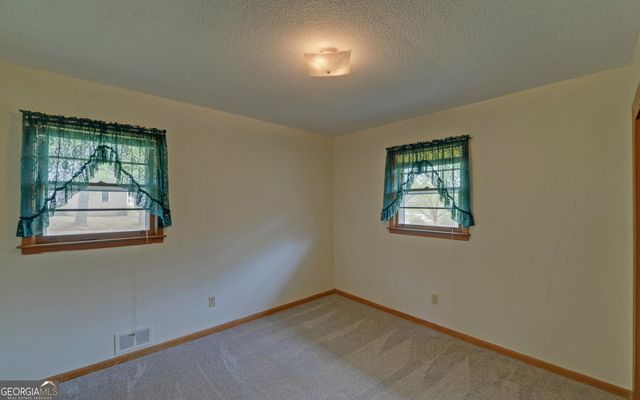 586 Collins Road, Toccoa, GA 30577