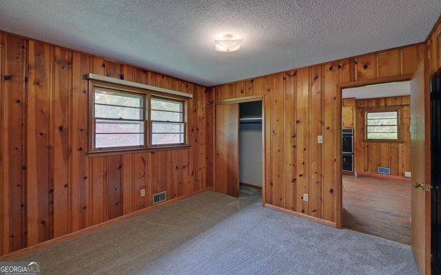 586 Collins Road, Toccoa, GA 30577