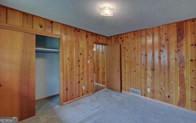 586 Collins Road, Toccoa, GA 30577