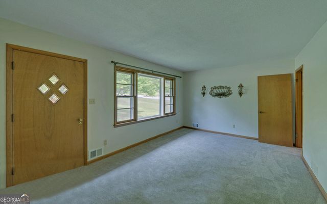 586 Collins Road, Toccoa, GA 30577