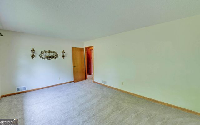586 Collins Road, Toccoa, GA 30577