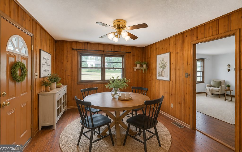 586 Collins Road, Toccoa, GA 30577 — photo 3