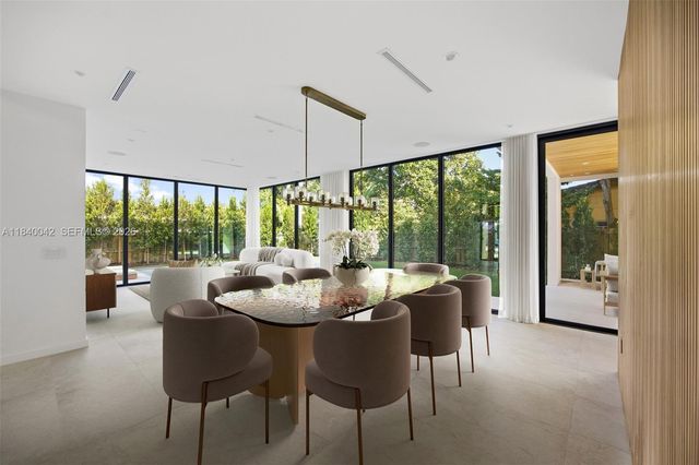 7965 SW 53rd Ave, Miami, FL 33143